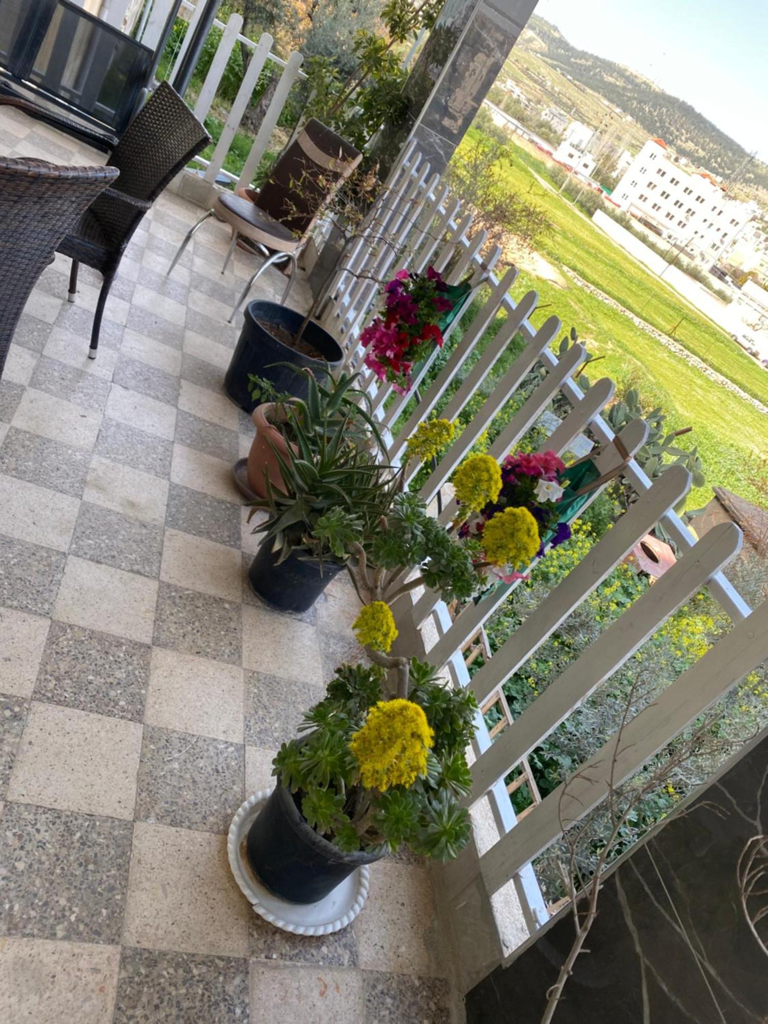 Huseein Rooms جرش المظهر الخارجي الصورة